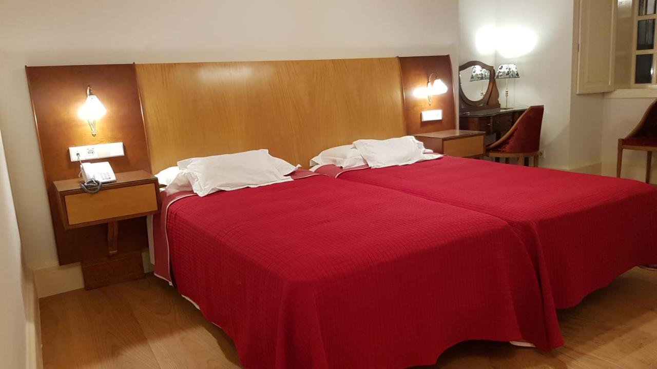 Hotel Monumento Pazo De Orban Lugo Exteriör bild