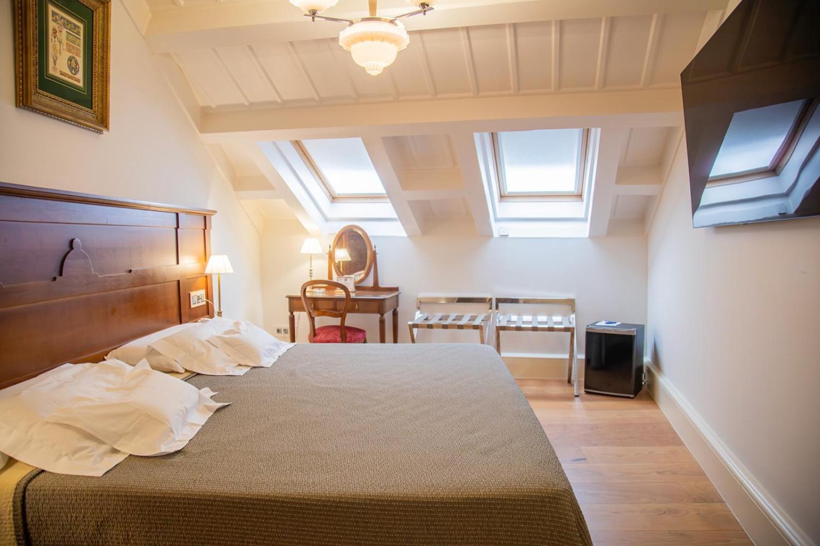 Hotel Monumento Pazo De Orban Lugo Rum bild
