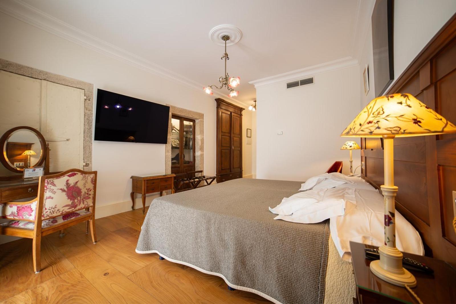 Hotel Monumento Pazo De Orban Lugo Rum bild